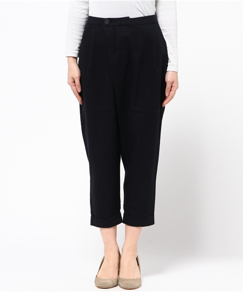 LBC(エルビーシー)の「リネンコットンクロプトパンツ (その他パンツ・レディース・ネイビー/ベージュ・LARGE/MEDIUM)」の1枚目の写真