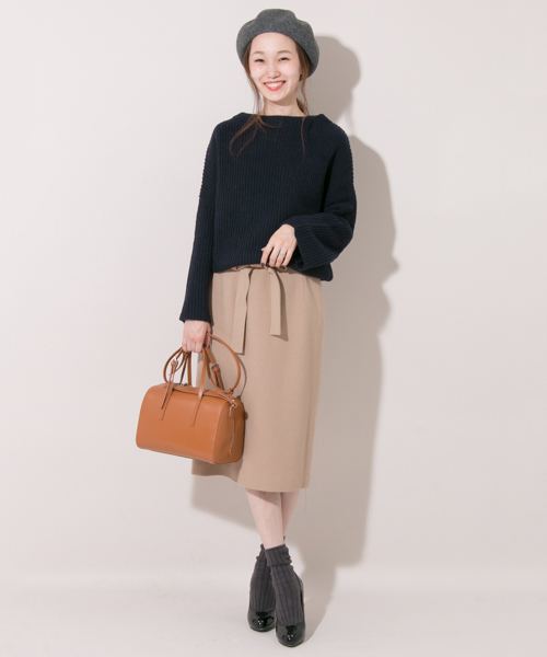 URBAN RESEARCH（アーバンリサーチ）の「UR 畦ボトルネックチュニック（ニット/セーター・レディース・モカ/ネイビー/オフホワイト・FREE）」の10枚目の写真