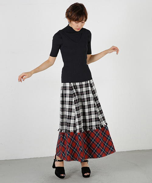 MOUSSY（マウジー）の「REMAKE CHECK SK（スカート・レディース・レッド系その他/ホワイト系その他・FREE）」の2枚目の写真