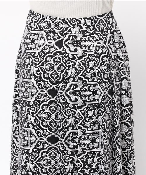 MURUA（ムルーア）の「ラグプリーツＳＫ（スカート・レディース・ブラック/レッド・2/1）」の7枚目の写真