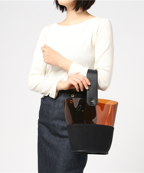 Casselini（キャセリーニ）の「casselini:スカーフバッグ（トートバッグ・レディース・ブラック/オフホワイト・ONE SIZE）」の8枚目の写真