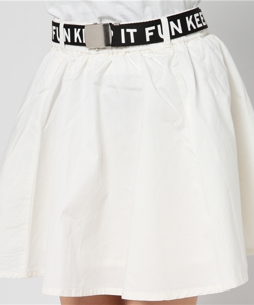 Honeys（ハニーズ）の「ガチャベルト付きフレアミニスカート（スカート・レディース・カモフラージュ/ブラック/レッド/オフホワイト・S/L/M）」の8枚目の写真