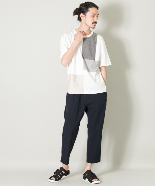 URBAN RESEARCH（アーバンリサーチ）の「UR ストレッチアクティブクロップトパンツ（その他パンツ・メンズ・ライトカーキ/ブラック/ネイビー/チャコールグレー・MEDIUM/LARGE）」の16枚目の写真