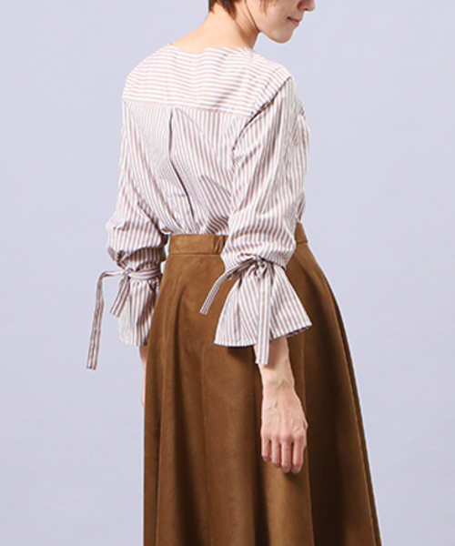 RIVE DROITE（リヴドロワ）の「フロントパイプストライプブラウス（シャツ/ブラウス・レディース・ホワイト/ベージュ・FREE）」の9枚目の写真