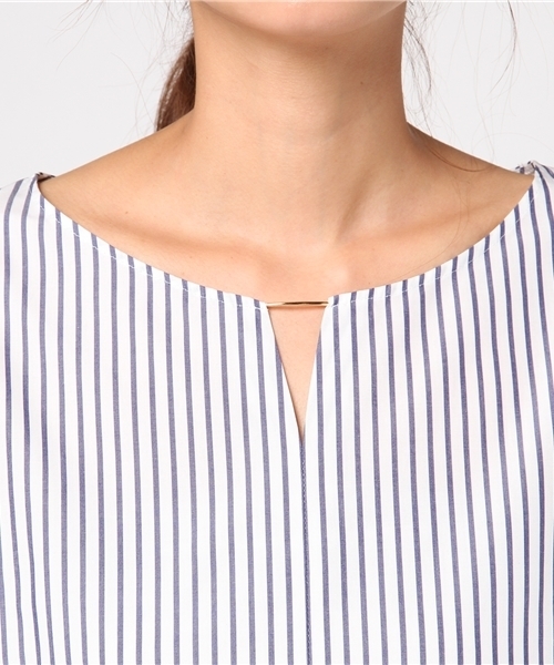 RIVE DROITE（リヴドロワ）の「フロントパイプストライプブラウス（シャツ/ブラウス・レディース・ホワイト/ベージュ・FREE）」の6枚目の写真