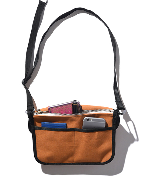 BELLWOODMADE(ベルウッドメイド)の「【BELLWOODMADE】カメラバッグサコッシュ/STRAGE SACOCHE CANVAS/BWSTS(ショルダーバッグ・メンズ・ホワイト/ブラック/オリーブ/ネイビー/マスタード/ブルー・FREE)」の16枚目の写真