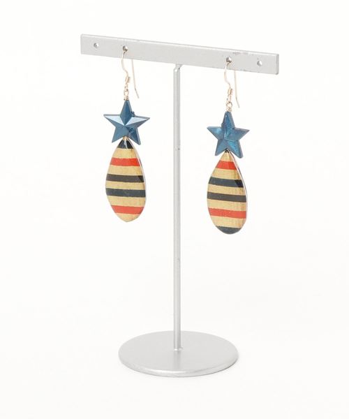 TONE SELECT GOODS(トーンセレクトグッズ)の「【そそ屋】友禅スター雫ピアス(ピアス(両耳用)・レディース・ホワイト/グリーン系その他/ネイビー/イエロー・FREE)」の4枚目の写真