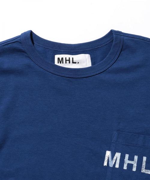 MHL.（エムエイチエル）の「【別注】 ＜MHL.＞ UNIFORM LOGO TEE/Tシャツ（Tシャツ/カットソー・メンズ・ネイビー/ブラック/ホワイト・MEDIUM/SMALL/LARGE/X-LARGE）」の5枚目の写真