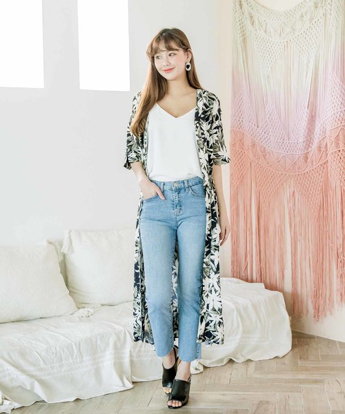 MODE ROBE（モードローブ）の「シンプルVネックキャミソール（キャミソール・レディース・ホワイト/ブラック/ミント/ピンク・FREE）」の11枚目の写真