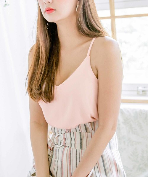 MODE ROBE（モードローブ）の「シンプルVネックキャミソール（キャミソール・レディース・ホワイト/ブラック/ミント/ピンク・FREE）」の13枚目の写真