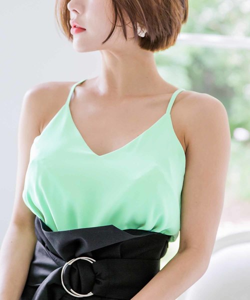 MODE ROBE（モードローブ）の「シンプルVネックキャミソール（キャミソール・レディース・ホワイト/ブラック/ミント/ピンク・FREE）」の17枚目の写真
