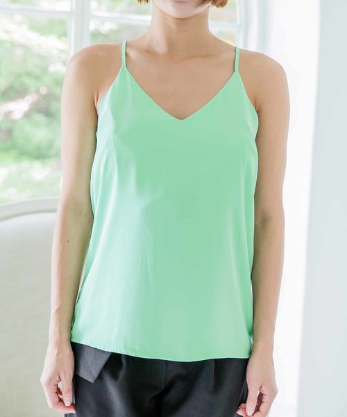 MODE ROBE（モードローブ）の「シンプルVネックキャミソール（キャミソール・レディース・ホワイト/ブラック/ミント/ピンク・FREE）」の18枚目の写真