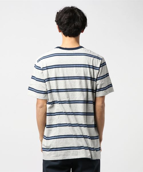 Hurley (ハーレー)の「M HRLY CUSTOM STRIPED TOP SS / ハーレー ボーダープリントTシャツ ユニセックス(Tシャツ/カットソー・メンズ・その他/ヘザーグレー・SMALL/MEDIUM/LARGE)」の3枚目の写真