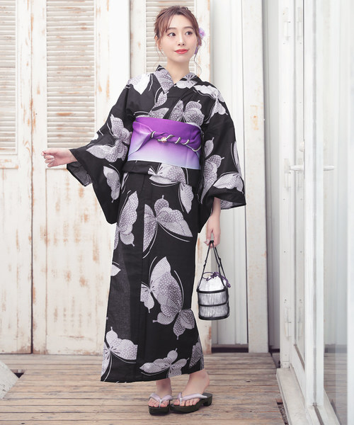 Ninarobe(ニーナローブ)の「浴衣3点セット (浴衣+造り帯+下駄) (黒地×白蝶々)(浴衣・レディース・ブラック・FREE)」の10枚目の写真