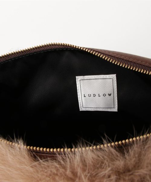 LUDLOW(ラドロー)の「Fox cross body bag(ショルダーバッグ・レディース・ベージュ/グレー系その他/ブルー系その他/ピンク系その他/レモンイエロー/ブラック・FREE)」の17枚目の写真