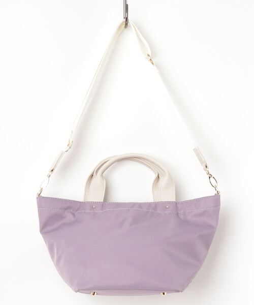 VitaFelice（ヴィータフェリーチェ）の「本革ハンドル2wayミニナイロントートバッグ（トートバッグ・レディース・ブラック/ネイビー/ライトグレー/ラベンダー/ライム/レッド/レオパード/グレー系その他/ライトベージュ/プラム/グレー系その他2/ベージュ系その他/ブルー系その他/ブラック×ブラック・FREE）」の11枚目の写真