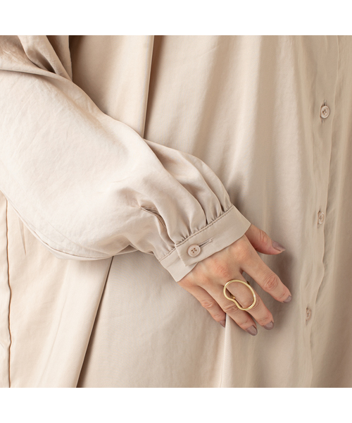 mystic（ミスティック）の「サテンビッグスタンドシャツ（シャツ/ブラウス・レディース・ホワイト/ベージュ/オリーブ/ホワイト系その他・FREE）」の14枚目の写真