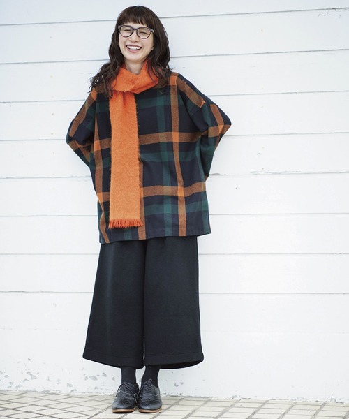 Sunny clouds（サニークラウズ）の「サニークラウズ　ｆｅａｔ．Ｓｈｕｔｔｌｅ　Ｎｏｔｅｓ　縮絨風味のワイドパンツ〈レディース〉（その他パンツ・レディース・ブラック・MEDIUM/LARGE/X-LARGE/XX-LARGE/NM/2T/3T）」の3枚目の写真