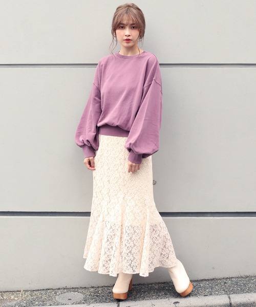 one after another NICE CLAUP(ワンアフターアナザーナイスクラップ)の「【ZOZO限定】ピグメント裏毛プルオーバー(スウェット・レディース・ベージュ/パープル/スミクロ/グレイッシュブルー・FREE)」の19枚目の写真