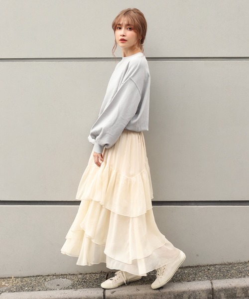 one after another NICE CLAUP(ワンアフターアナザーナイスクラップ)の「【ZOZO限定】ピグメント裏毛プルオーバー(スウェット・レディース・ベージュ/パープル/スミクロ/グレイッシュブルー・FREE)」の22枚目の写真