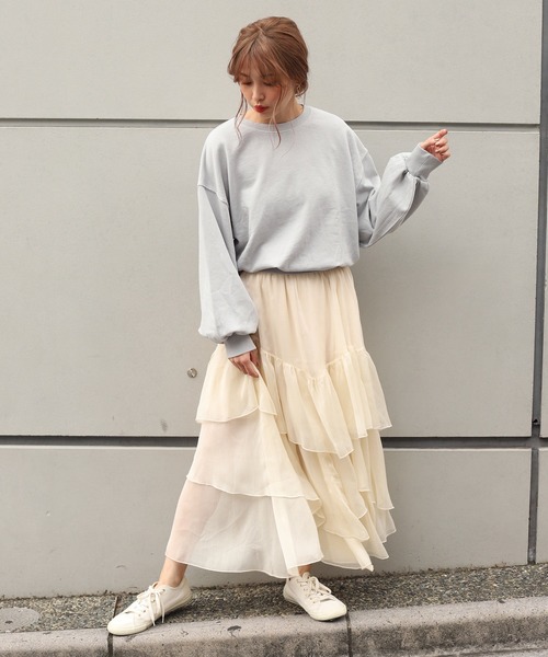 one after another NICE CLAUP(ワンアフターアナザーナイスクラップ)の「【ZOZO限定】ピグメント裏毛プルオーバー(スウェット・レディース・ベージュ/パープル/スミクロ/グレイッシュブルー・FREE)」の5枚目の写真
