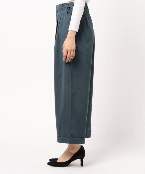 human woman(ヒューマンウーマン)の「コットンリネンタックパンツ(その他パンツ・レディース・ネイビー/ベージュ・SMALL/MEDIUM/LARGE)」の4枚目の写真