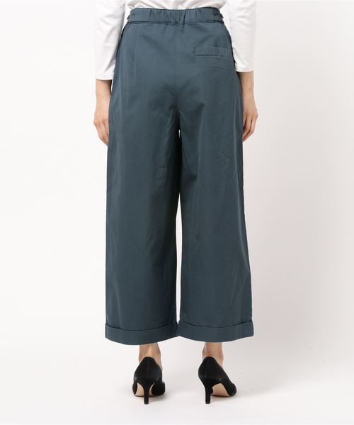 human woman(ヒューマンウーマン)の「コットンリネンタックパンツ(その他パンツ・レディース・ネイビー/ベージュ・SMALL/MEDIUM/LARGE)」の3枚目の写真