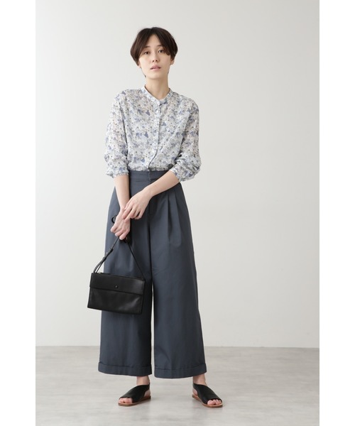 human woman(ヒューマンウーマン)の「コットンリネンタックパンツ(その他パンツ・レディース・ネイビー/ベージュ・SMALL/MEDIUM/LARGE)」の9枚目の写真