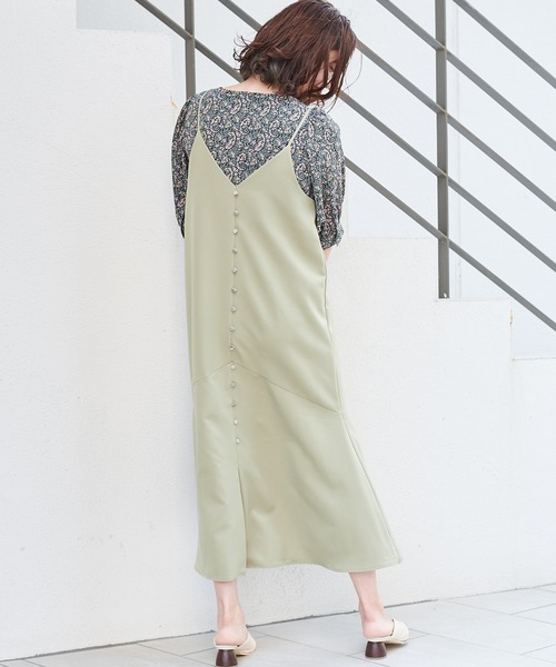 natural couture(ナチュラルクチュール)の「【WEB限定カラー有り】前後2WAYちび釦キャミワンピース(ワンピース・レディース・ブラック/オリーブ/イエロー/ライトベージュ/ブルー・FREE)」の7枚目の写真