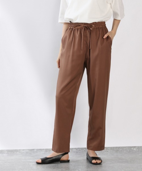 LOWRYS FARM（ローリーズファーム）の「微光沢パンツ　879681（その他パンツ・レディース・パープル/ブラウン/グリーン・FREE）」の18枚目の写真