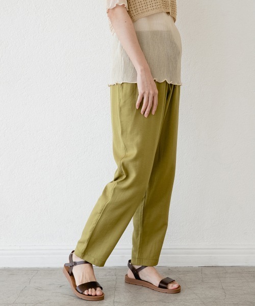 LOWRYS FARM（ローリーズファーム）の「微光沢パンツ　879681（その他パンツ・レディース・パープル/ブラウン/グリーン・FREE）」の15枚目の写真