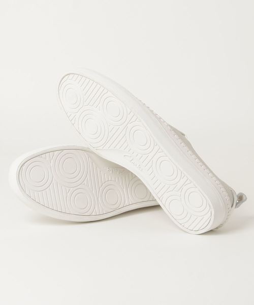 Clarks(クラークス)の「クラークス メンズ/Kessell Slip/スリッポンスニーカー(スニーカー・メンズ・ホワイト/タン・90/80/85/95/70/60/65/75)」の4枚目の写真
