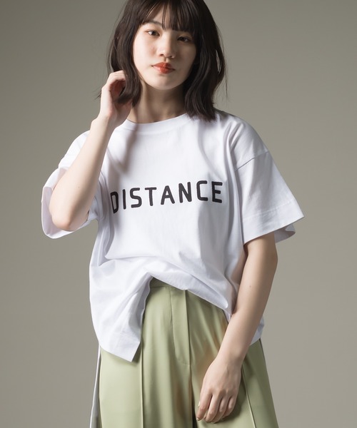 OMNES(オムネス)の「ファインコットン ロゴプリント半袖ビッグシルエットTシャツ(Tシャツ/カットソー・レディース・ホワイト系その他/ホワイト系その他2/ブラック系その他/ブラック系その他2/グリーン系その他/グリーン系その他2/ブルー系その他/ブルー系その他2・FREE)」の2枚目の写真