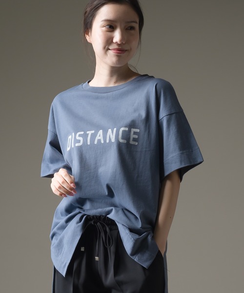 OMNES(オムネス)の「ファインコットン ロゴプリント半袖ビッグシルエットTシャツ(Tシャツ/カットソー・レディース・ホワイト系その他/ホワイト系その他2/ブラック系その他/ブラック系その他2/グリーン系その他/グリーン系その他2/ブルー系その他/ブルー系その他2・FREE)」の7枚目の写真