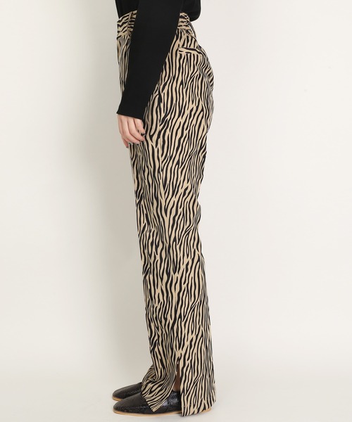 WC（ダブル シー）の「WC/【セットアップ対応商品】ゼブラ柄パンツ（スラックス・レディース・ベージュ/ブラウン・FREE）」の5枚目の写真