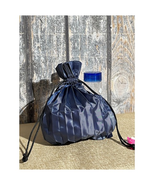 おしゃれスタ(オシャレスタ)の「PLEATS DRAW BAG(ST)(エコバッグ/サブバッグ・レディース・ブラック/ベージュ/ブラウン/オレンジ/ブルー/グリーン/ピンク・FREE)」の7枚目の写真
