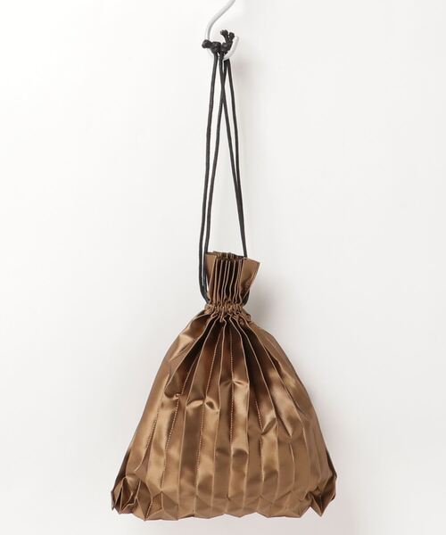 おしゃれスタ(オシャレスタ)の「PLEATS DRAW BAG(ST)(エコバッグ/サブバッグ・レディース・ブラック/ベージュ/ブラウン/オレンジ/ブルー/グリーン/ピンク・FREE)」の17枚目の写真