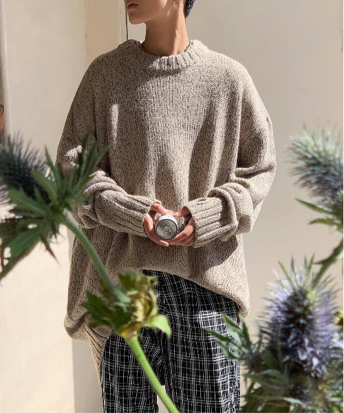 neos（ネオス）の「【neos -addictive design-】オーバーサイズ 指ぬき クルーネック ロング 杢 ニット（ニット/セーター・メンズ・ブラック/ベージュ/ブラウン/グレー・FREE）」の18枚目の写真