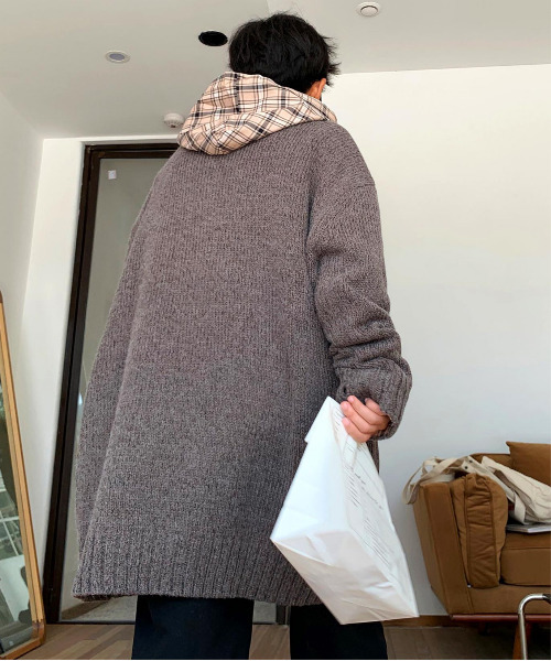 neos（ネオス）の「【neos -addictive design-】オーバーサイズ 指ぬき クルーネック ロング 杢 ニット（ニット/セーター・メンズ・ブラック/ベージュ/ブラウン/グレー・FREE）」の22枚目の写真