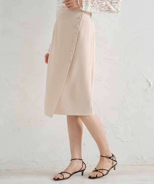 ✧新品✧ ラウンジドレス タイトスカート ピンク ベージュ LOUNGEDRESS（ラウンジドレス）の「ボタンタイトスカート