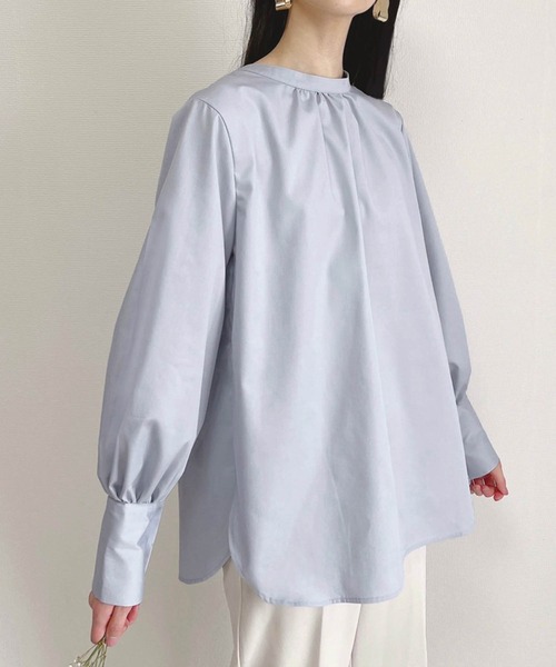 PURIL（ピュリル）の「【PURIL】2way バンドカラーギャザーデザイン ボリュームスリーブ ブラウス（シャツ/ブラウス・レディース・ホワイト/ブルー/グリーン・S/M）」の8枚目の写真