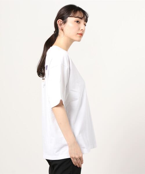 CONVERSE（コンバース）の「CONVERSE/コンバース ビッグシルエット バックプリント シューズ イラスト グラフィック Tシャツ（Tシャツ/カットソー・メンズ・ホワイト/ライトグレー/ブラック/ホワイト系その他/ブラック系その他/ブルーグリーン・M/L）」の13枚目の写真