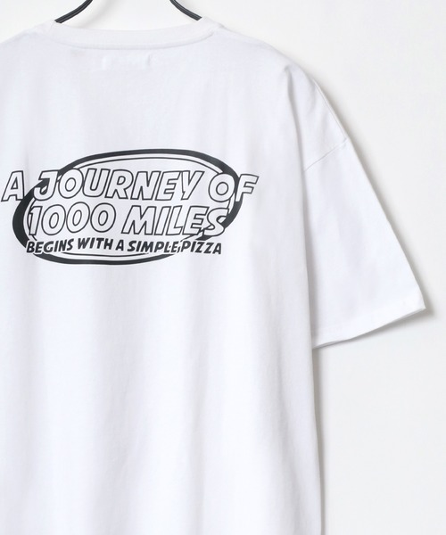 Lazar(ラザル)の「バックプリント Logo レトロ イラスト グラフィック ワンポイント ワッペン USAコットン Tシャツ(Tシャツ/カットソー・メンズ・ホワイト/ブラック/ベージュ/ネイビー/オレンジ/ホワイト系その他・M/L)」の3枚目の写真