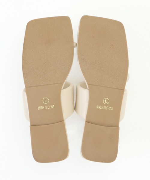 notch.（ノッチ）の「アシンメトリーサンダル（サンダル・レディース・オフホワイト/ブラック/グリーン・M/L）」の10枚目の写真