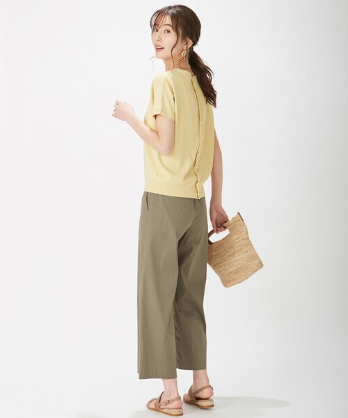 J.PRESS(ジェイプレス)の「【洗える】レーヨンストレッチバックボタン ニット(ニット/セーター・レディース・ホワイト系1/ブラウン系/ブラウン系1/サックスブルー系/イエロー系/ピンク系・T13/T15)」の14枚目の写真