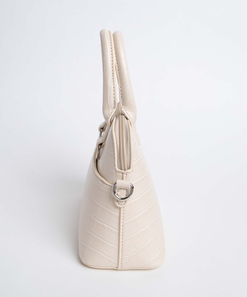 WEGO(ウィゴー)の「WEGO/クロコミニボストンショルダーバッグ(ショルダーバッグ・レディース・オフホワイト/ブラック・FREE)」の4枚目の写真