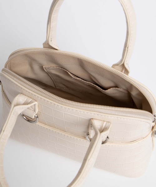 WEGO(ウィゴー)の「WEGO/クロコミニボストンショルダーバッグ(ショルダーバッグ・レディース・オフホワイト/ブラック・FREE)」の6枚目の写真