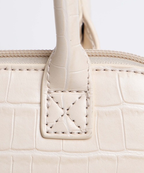 WEGO(ウィゴー)の「WEGO/クロコミニボストンショルダーバッグ(ショルダーバッグ・レディース・オフホワイト/ブラック・FREE)」の10枚目の写真