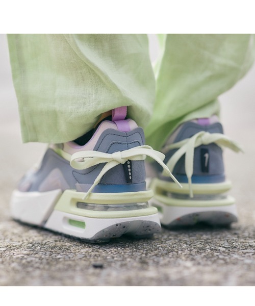 NIKE（ナイキ）の「W AIR MAX FURYOSA　CZ4149-400（スニーカー・レディース・パープル系その他・23.5cm/24.5cm/25.5cm/26.5cm/27.5cm/28.5cm/23.0cm/24.0cm/25.0cm/26.0cm/27.0cm/28.0cm/29.0cm/22.5cm）」の3枚目の写真