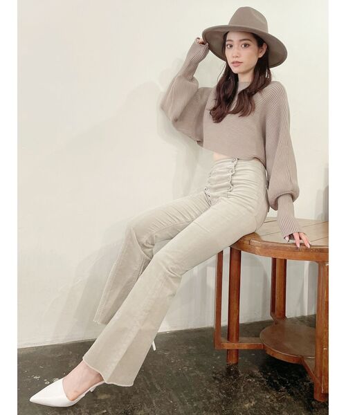 GYDA（ジェイダ）の「コーデュロイセーラーフレアパンツ（その他パンツ・レディース・ブラウン/アイボリー・SMALL/MEDIUM）」の14枚目の写真